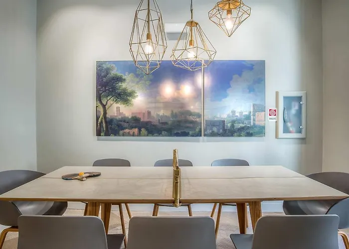 Accademia Club & 3* Rome