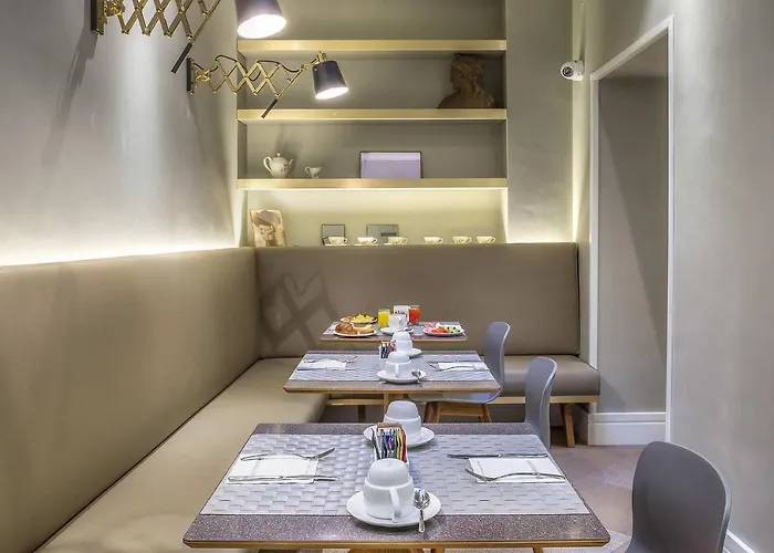 Hotel Accademia Club & Rome