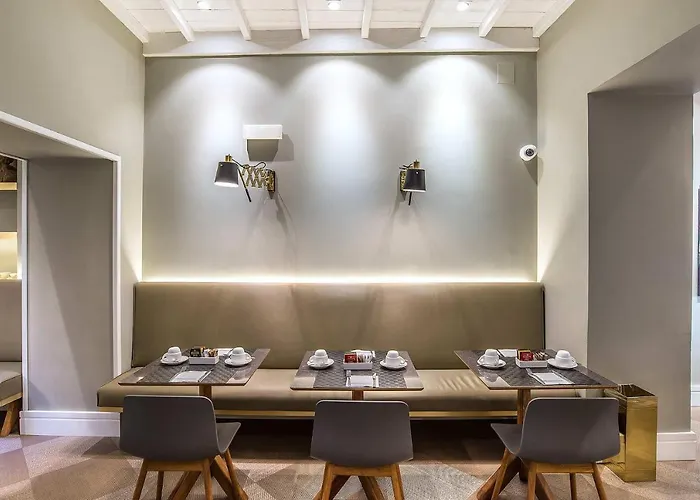 Accademia Club & 3* Rome